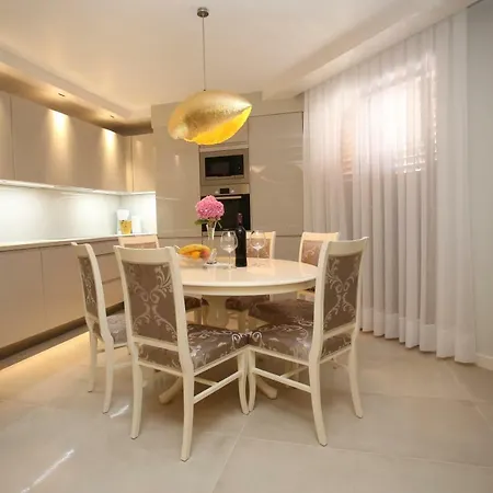 Apartment Mustra Seget Vranjica